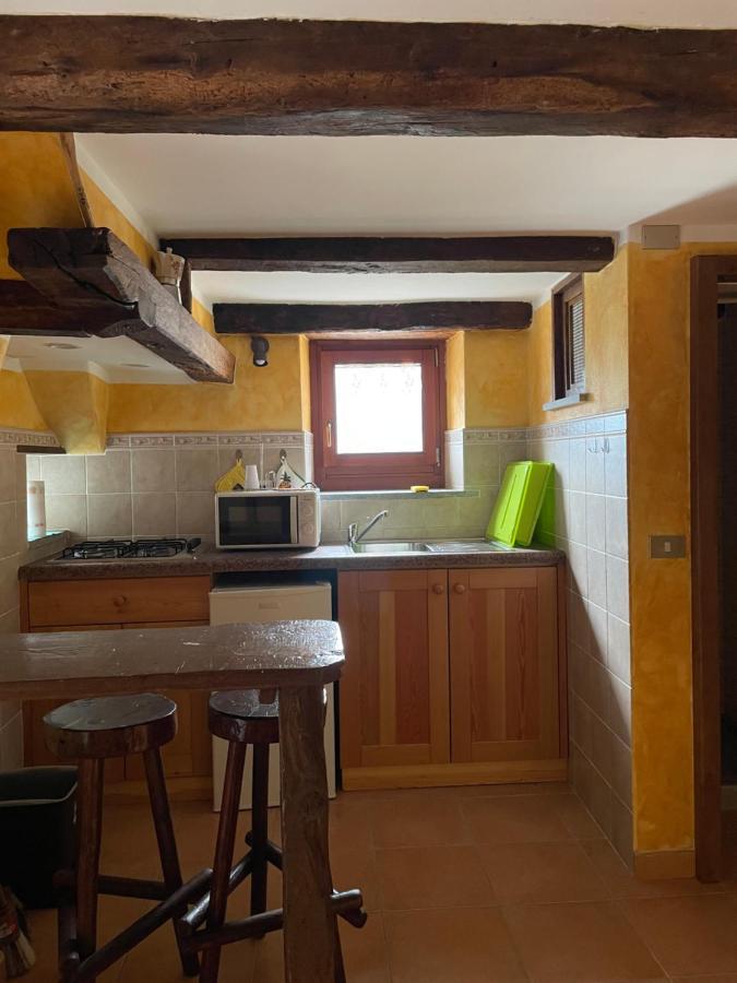 Casa Vacanze La Carbunera Villa Domodossola Buitenkant foto